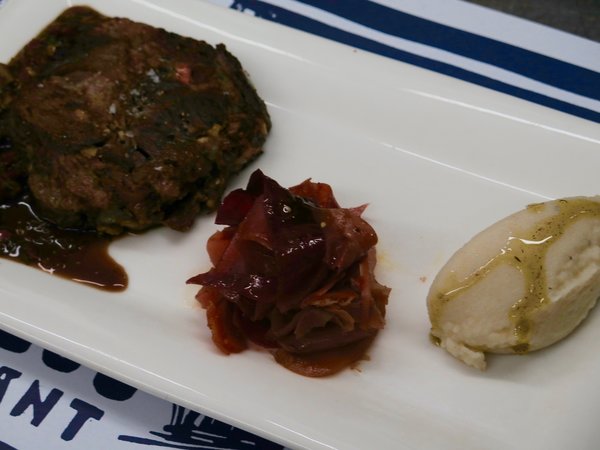 Nouvelle saison, nouveau plat: ballotine de joue de boeuf.